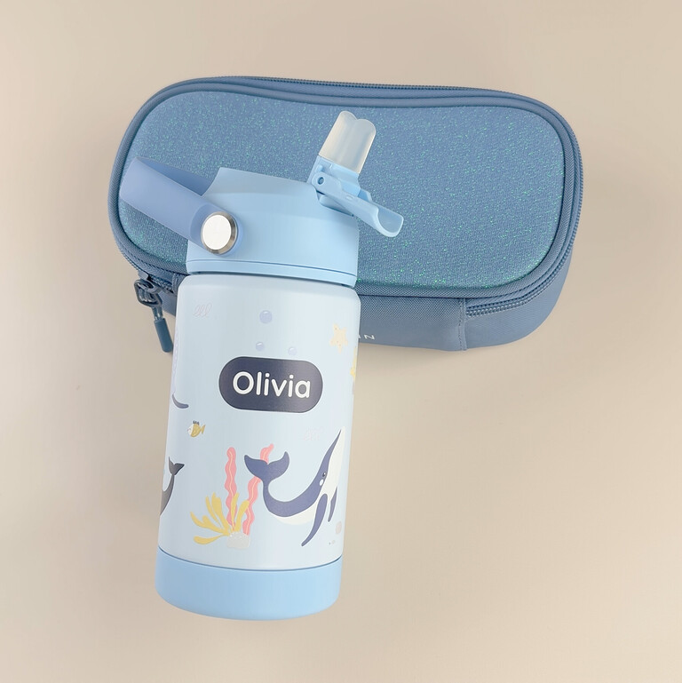 Gourde personnalisée avec motif marin et le prénom Olivia
