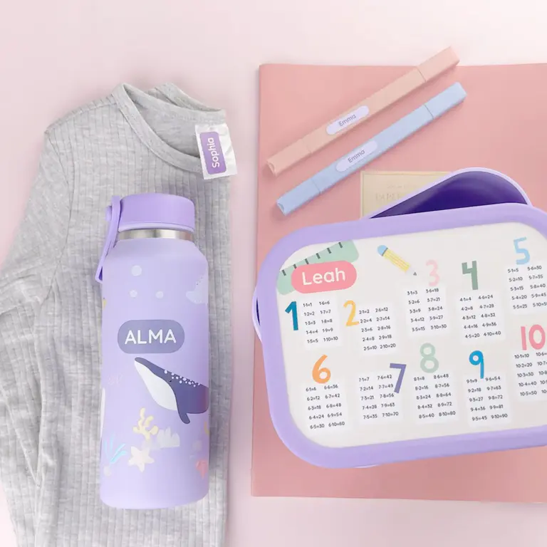 Grand pack scolaire avec autocollants nominatifs, gourde et boîte à goûter